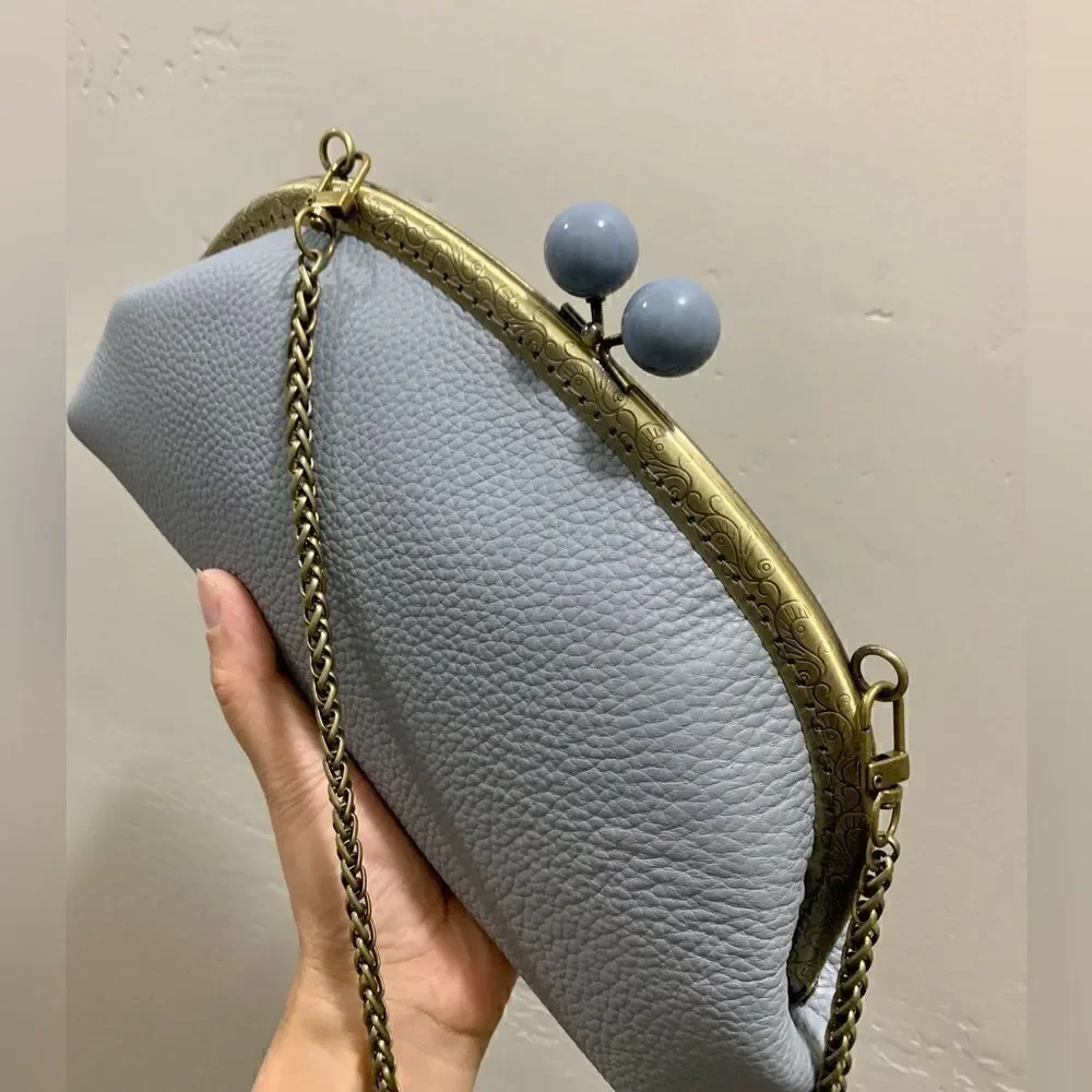 Vintage Handsewn Genuine Premium Pebble Leather Clutch/Shoulder Bag/Crossbody